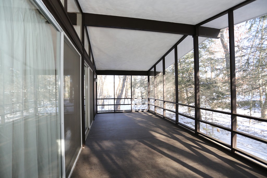 33 Joyce Road Wayland, MA 01778 - Photo 8 of 27 Gallery Image 8