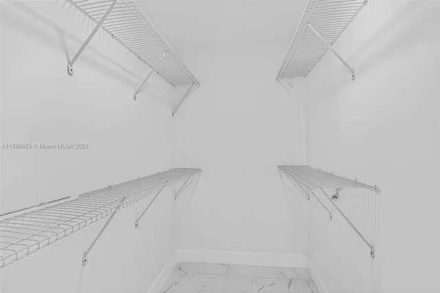 $819,900 | 2901 Southwest 92nd Avenue, Miami, FL 33165