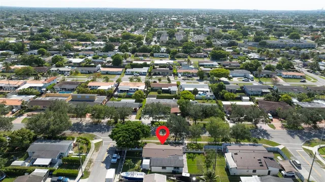 $819,900 | 2901 Southwest 92nd Avenue, Miami, FL 33165