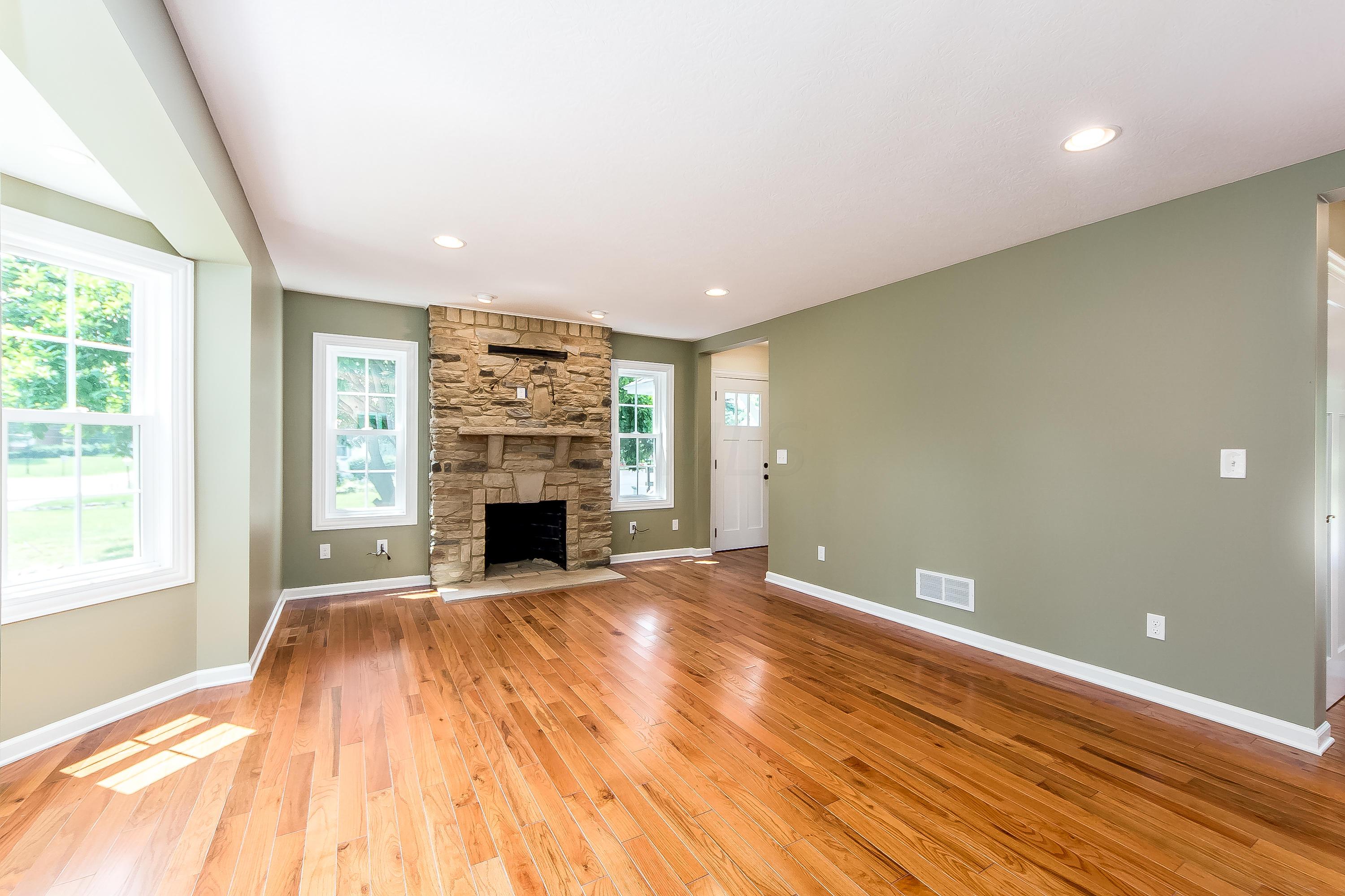 6245 Linworth Road Worthington, OH 43085 - Photo 26 of 37
