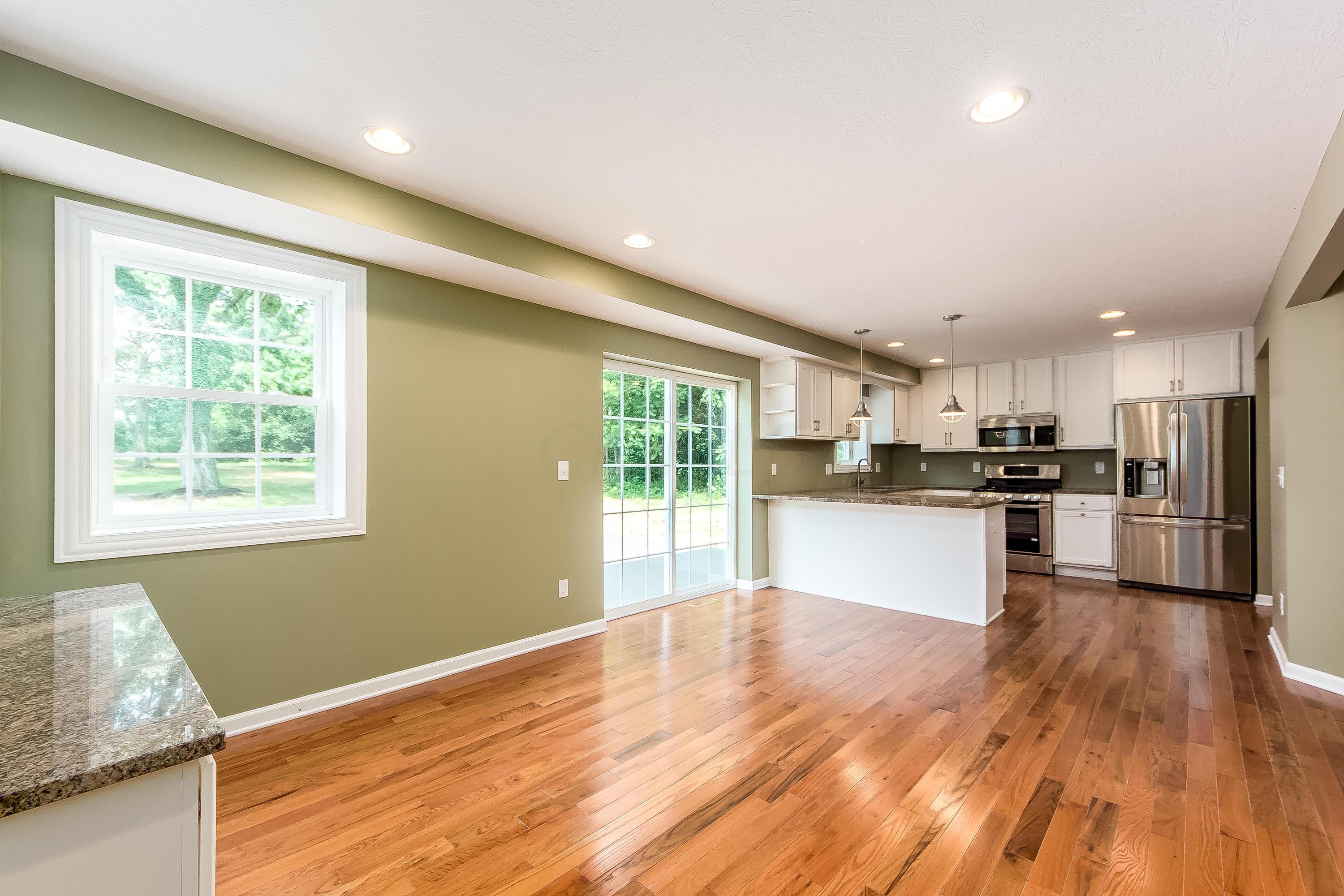 6245 Linworth Road Worthington, OH 43085 - Photo 27 of 37