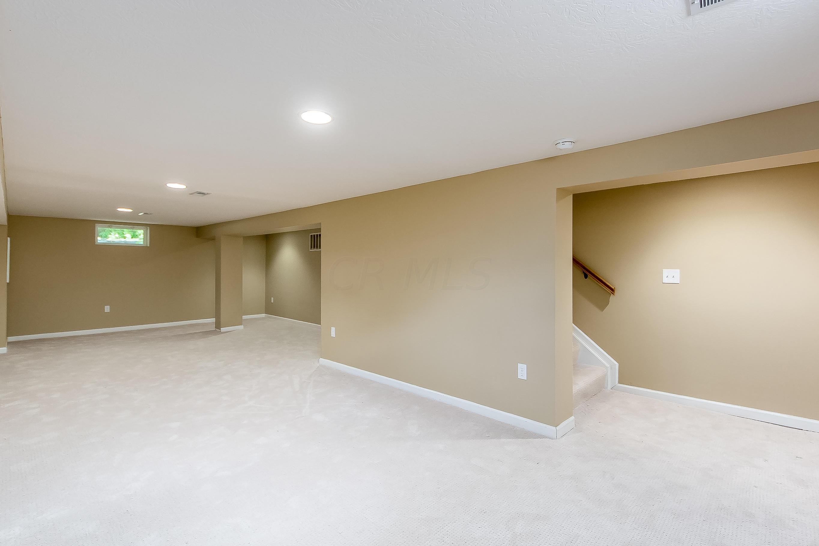 6245 Linworth Road Worthington, OH 43085 - Photo 30 of 37