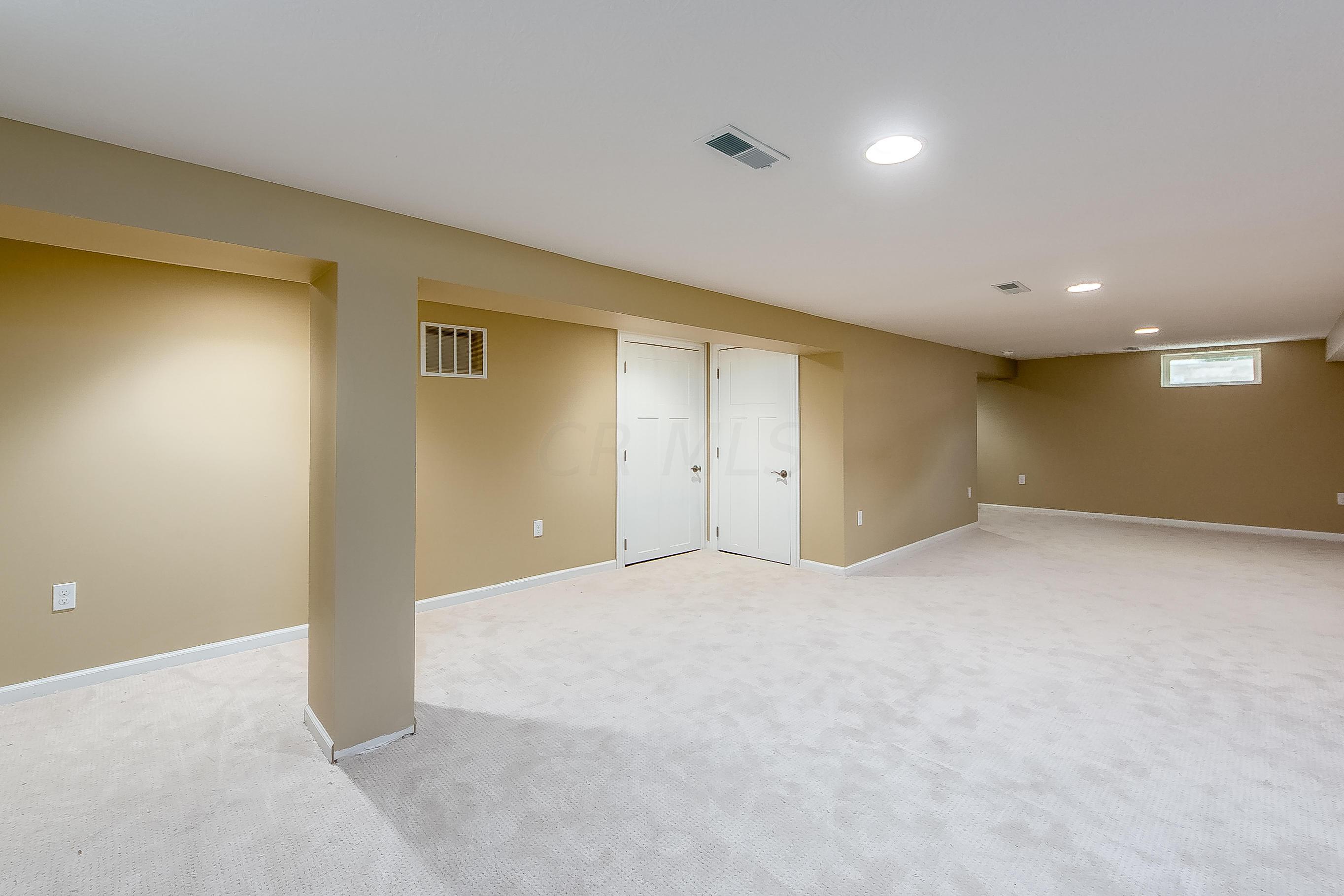 6245 Linworth Road Worthington, OH 43085 - Photo 31 of 37