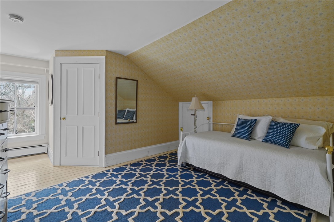 43 Old Beach Road Newport, RI 02840 - Photo 38 of 50