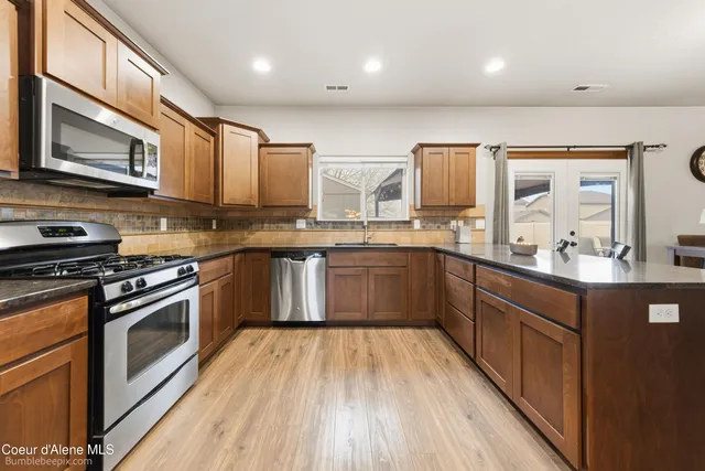 $715,000 | 3250 North Durrow Loop, Post Falls, ID 83854