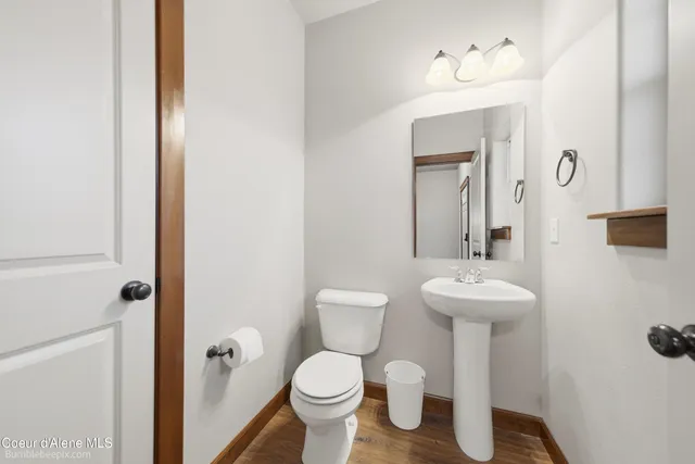 $715,000 | 3250 North Durrow Loop, Post Falls, ID 83854