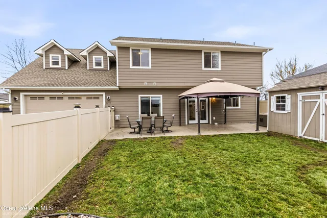 $715,000 | 3250 North Durrow Loop, Post Falls, ID 83854