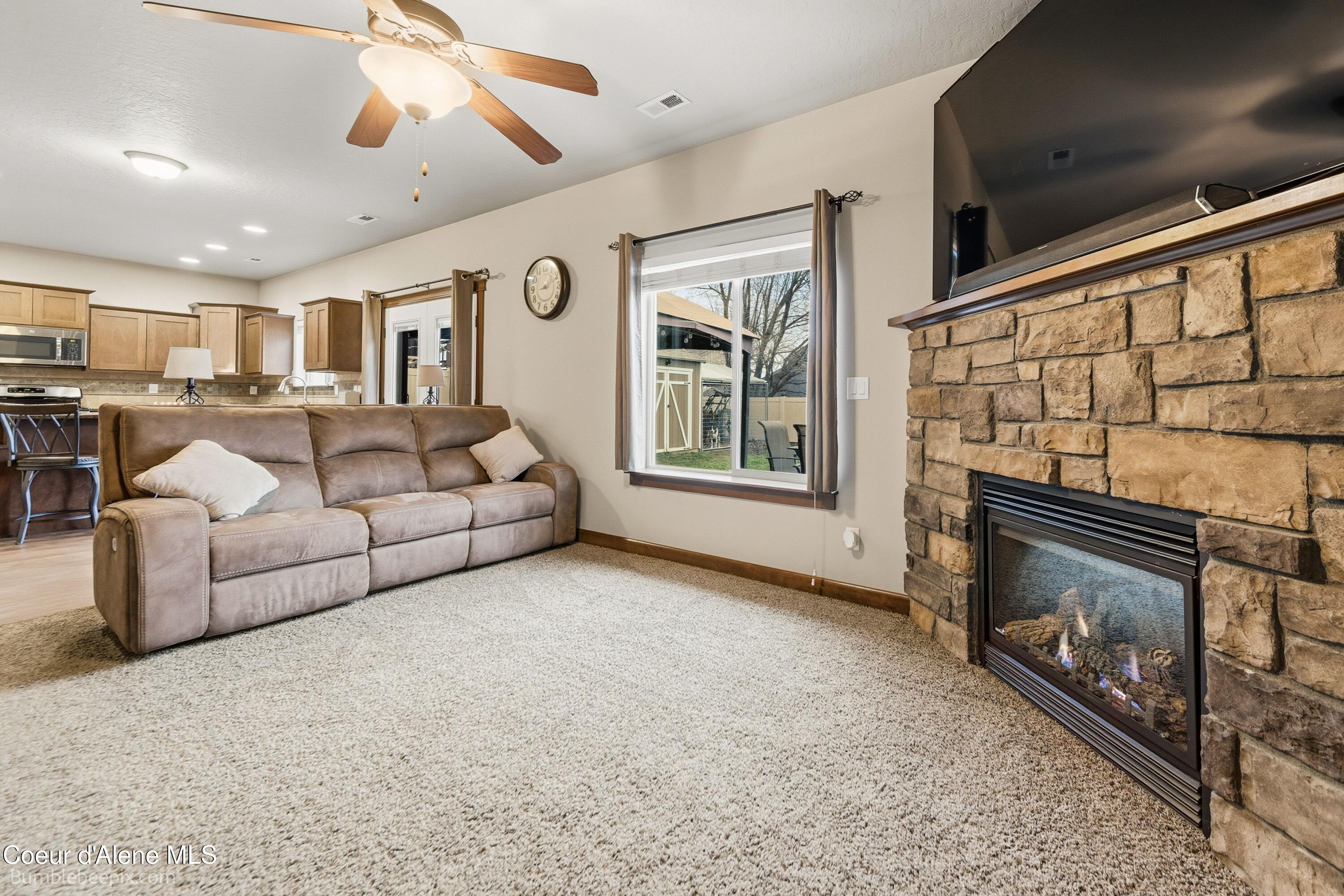 3250 North Durrow Loop Post Falls, ID 83854 - Photo 10 of 48 026_bb193503-26_264