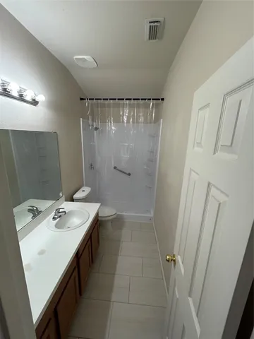 $2,000 | 707 Kiley Drive, Houston, TX 77073