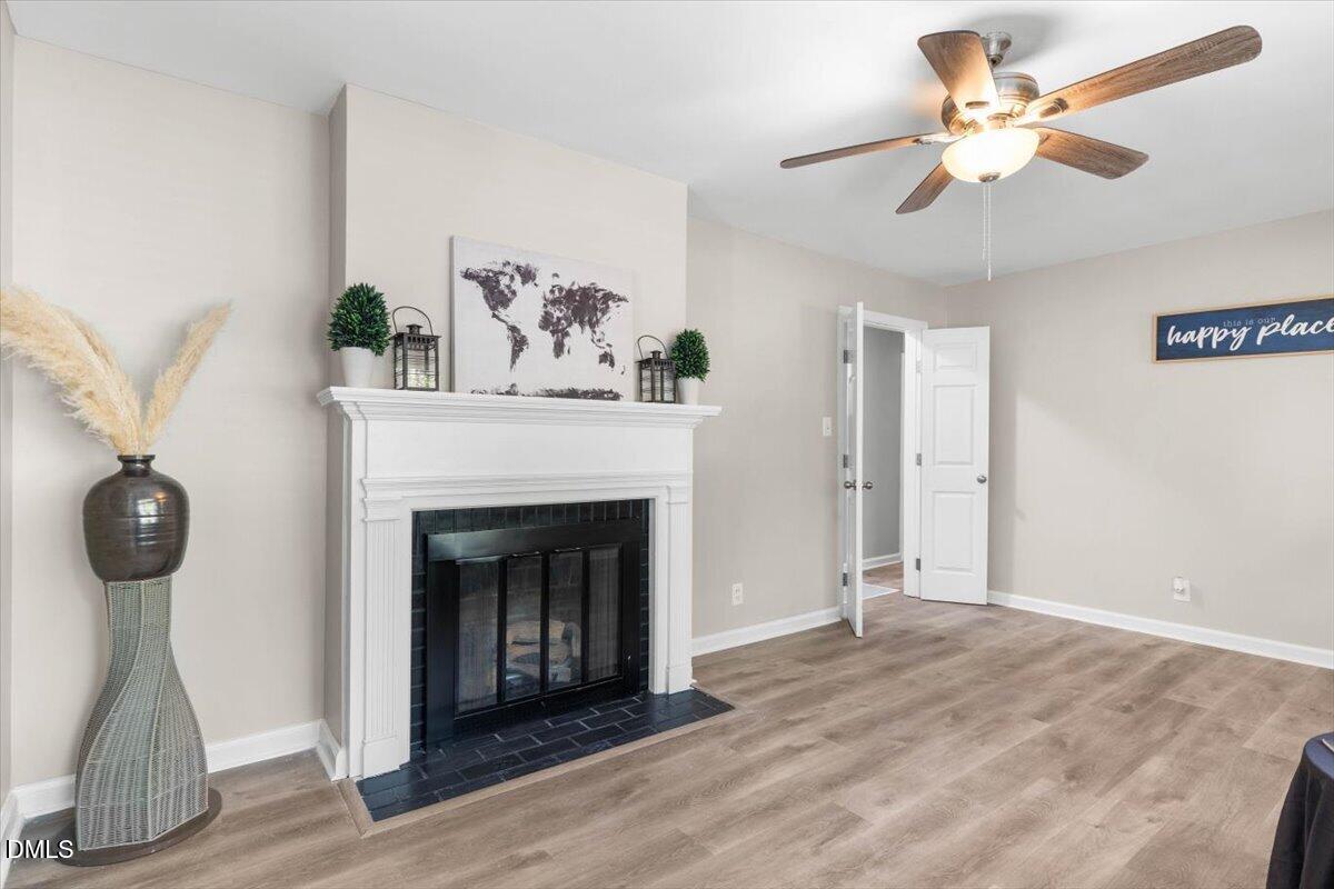 222 Briarcliff Road Rocky Mount, NC 27804 - Photo 5 of 27 Living Room