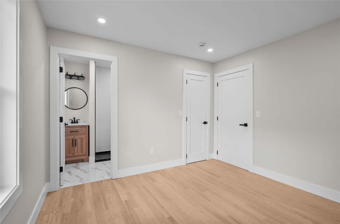 137 Stanwood Street Providence, RI 02907 - Photo 12 of 18