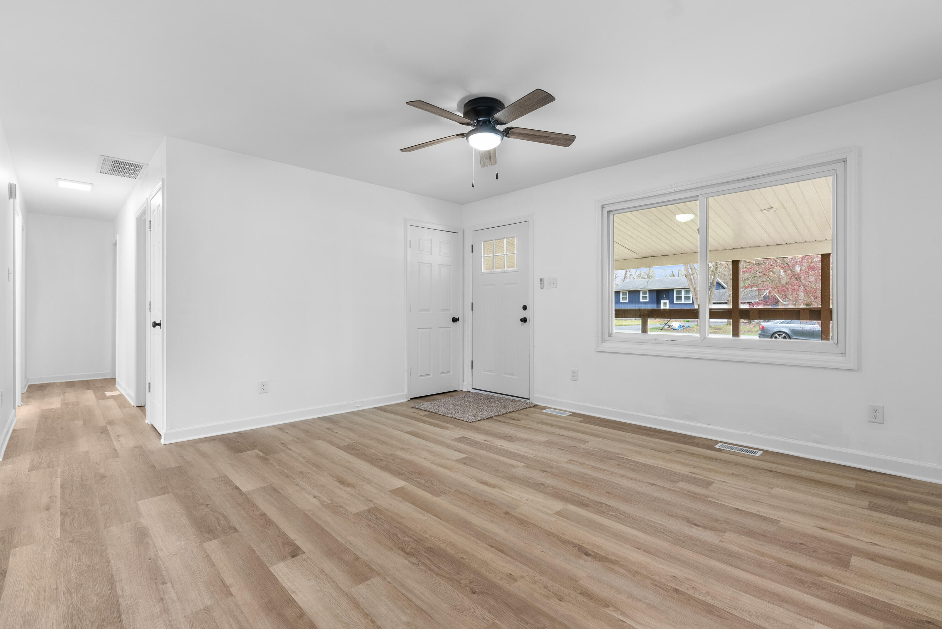 11544 Sandhill Trail Demotte, IN 46310 - Photo 6 of 25 3000x2003