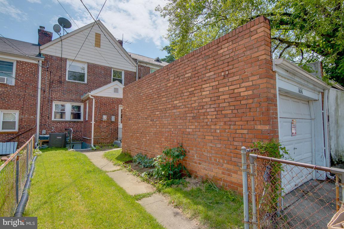 1636 Shadyside Road Baltimore, MD 21218 - Photo 36 of 39 Gallery Image 36