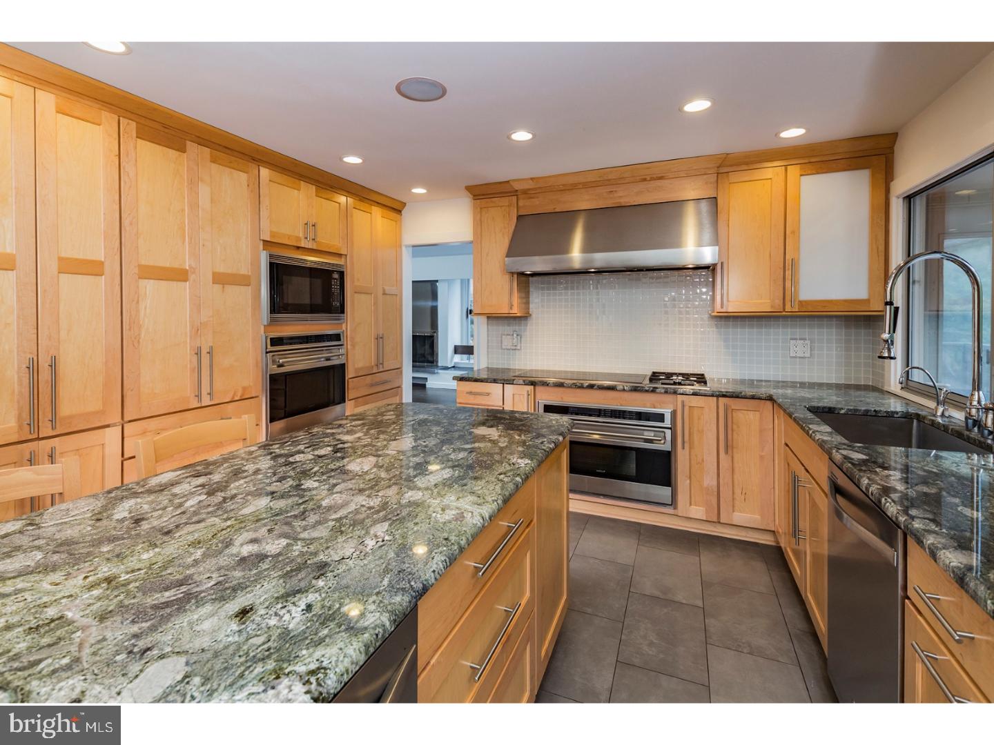 945 Great Road Princeton, NJ 08540 - Photo 6 of 25