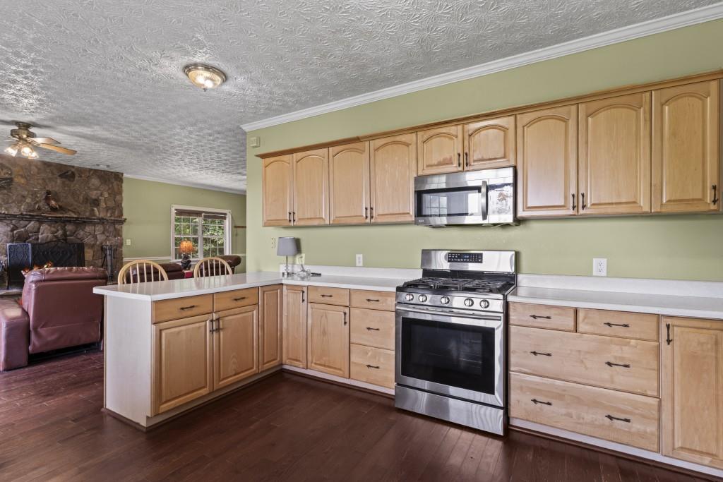 2697 Brushy Top Road Ellijay, GA 30540 - Photo 20 of 41