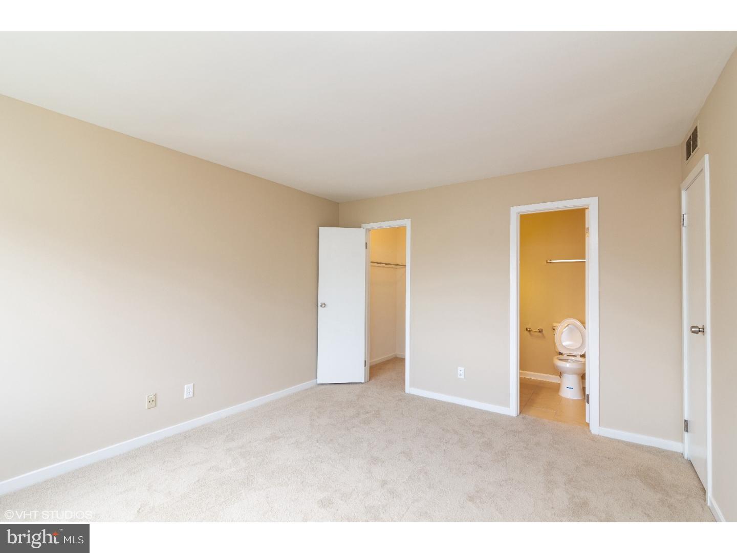 116 Sandra Road Voorhees, NJ 08043 - Photo 14 of 25