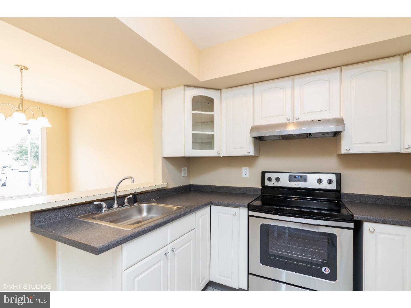 116 Sandra Road Voorhees, NJ 08043 - Photo 9 of 25