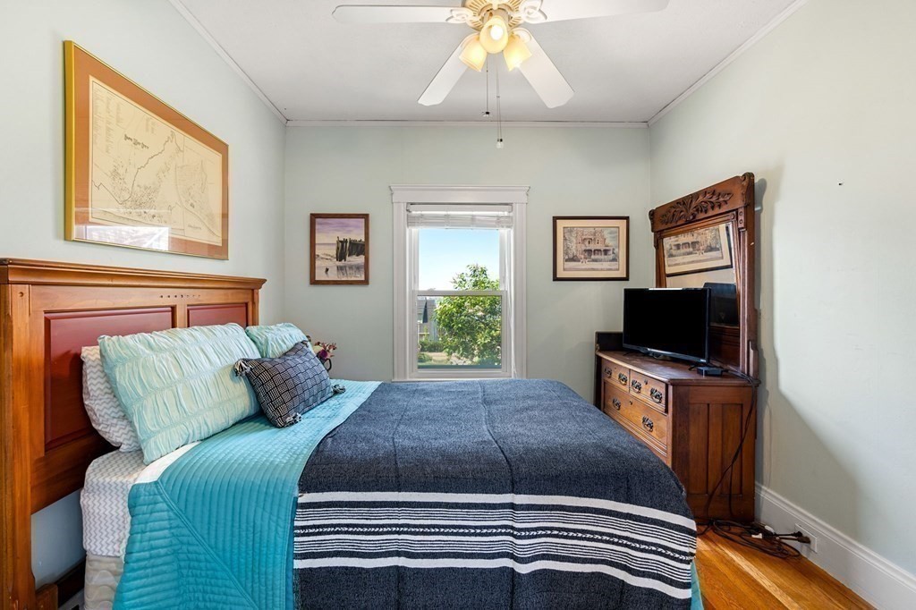 17 Simmons Road Nahant, MA 01908 - Photo 14 of 33 Gallery Image 14
