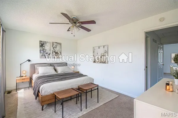 $215,000 | 689 Boca Raton Drive, Unit B, St. Peters, MO 63376