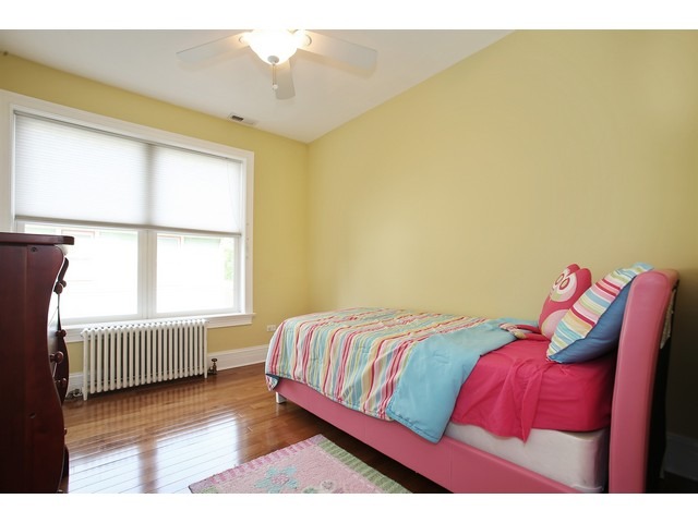 272 Shenstone Road Riverside, IL 60546 - Photo 16 of 25