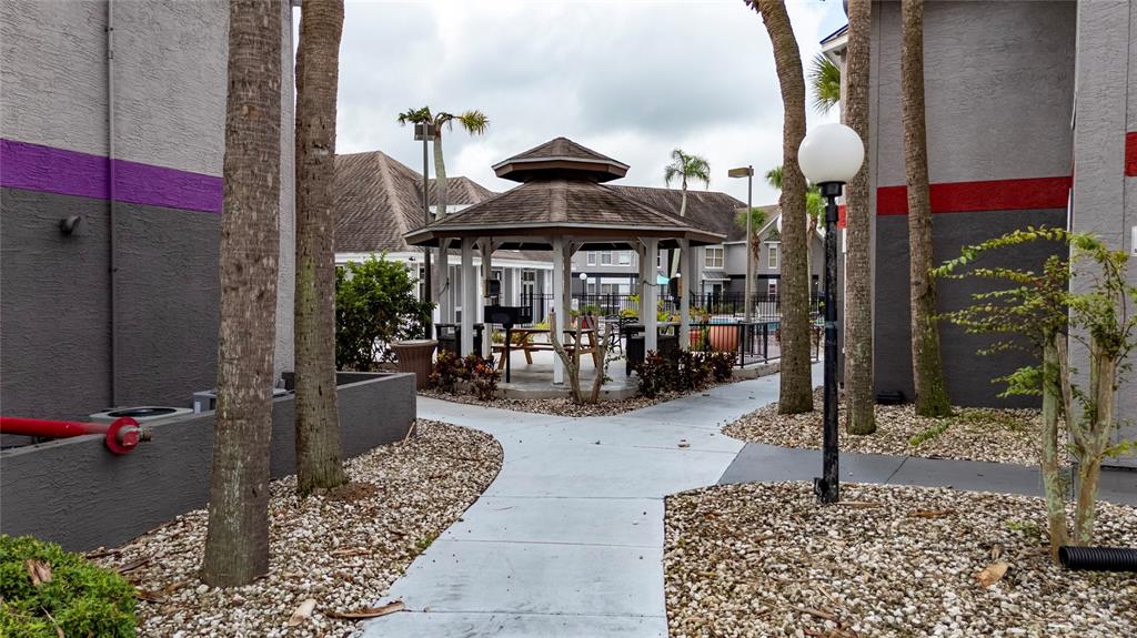 3100 Parkway Boulevard, Unit 511 Kissimmee, FL 34747 - Photo 36 of 40 a view of outdoor space