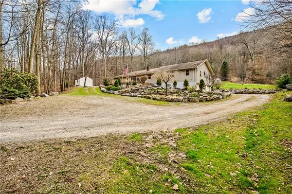 $750,000 | 4514 Highway 31, Champion, PA 15622