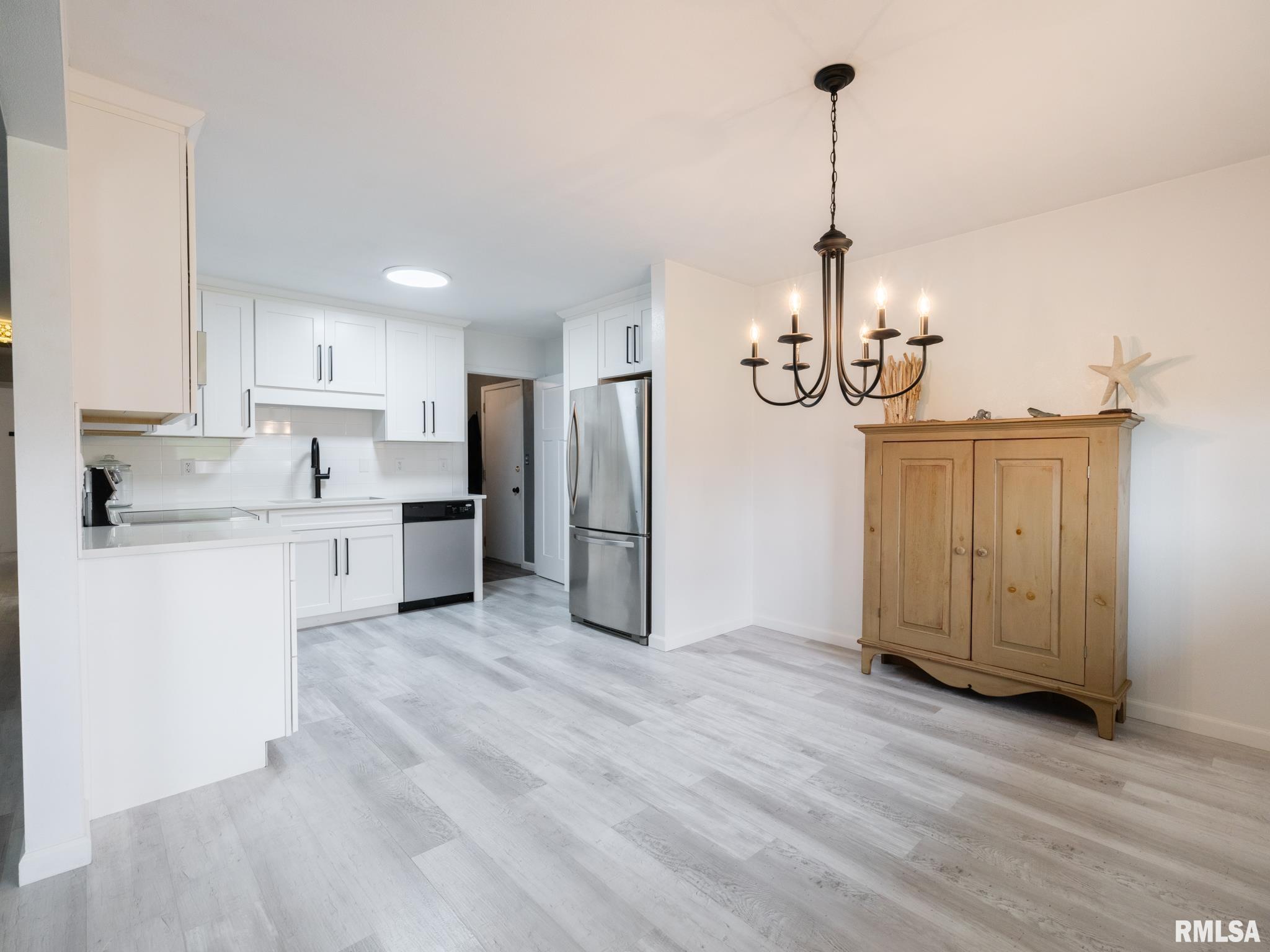 3819 South Paramount Road Bartonville, IL 61607 - Photo 13 of 50