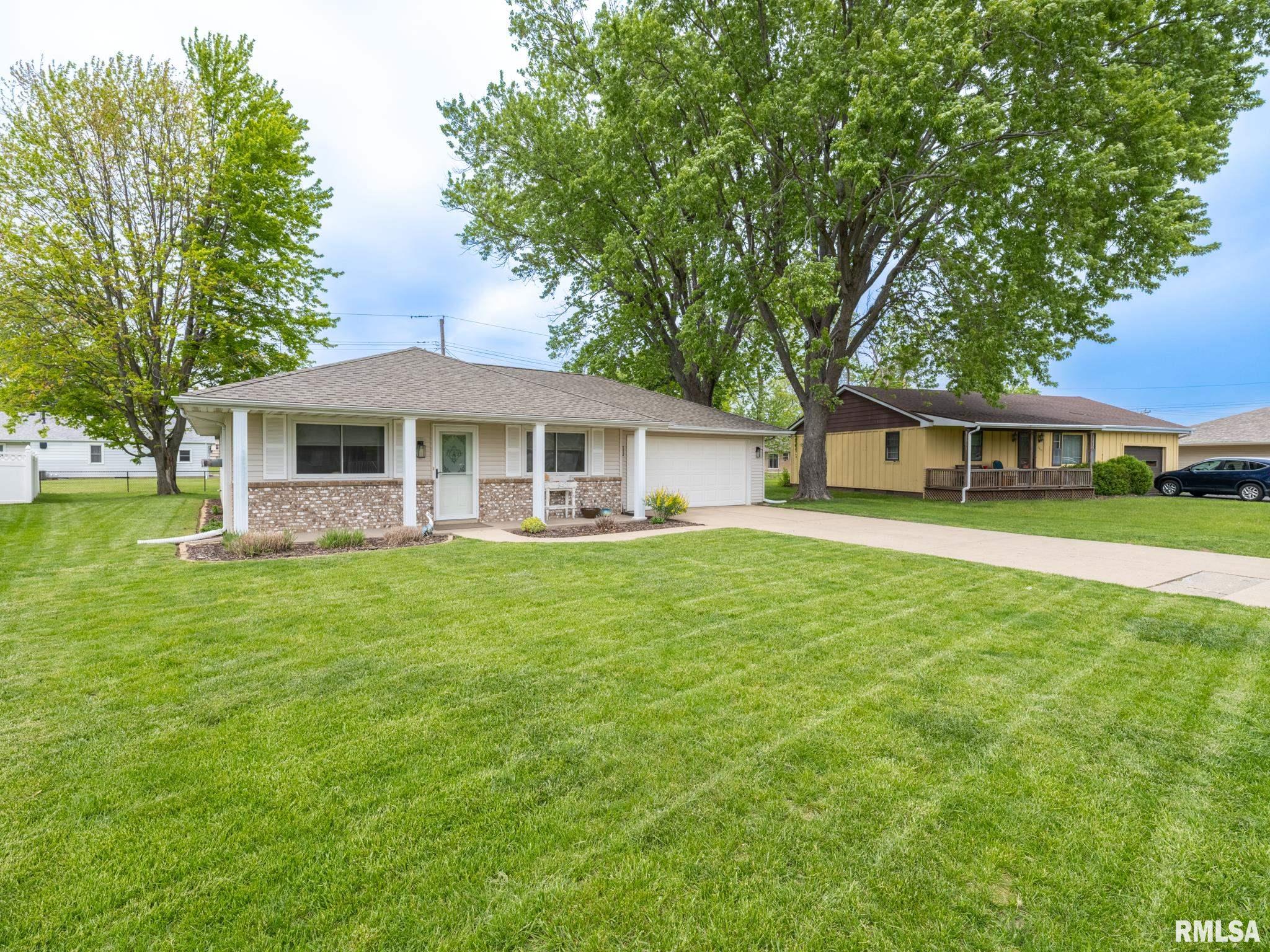 3819 South Paramount Road Bartonville, IL 61607 - Photo 2 of 50