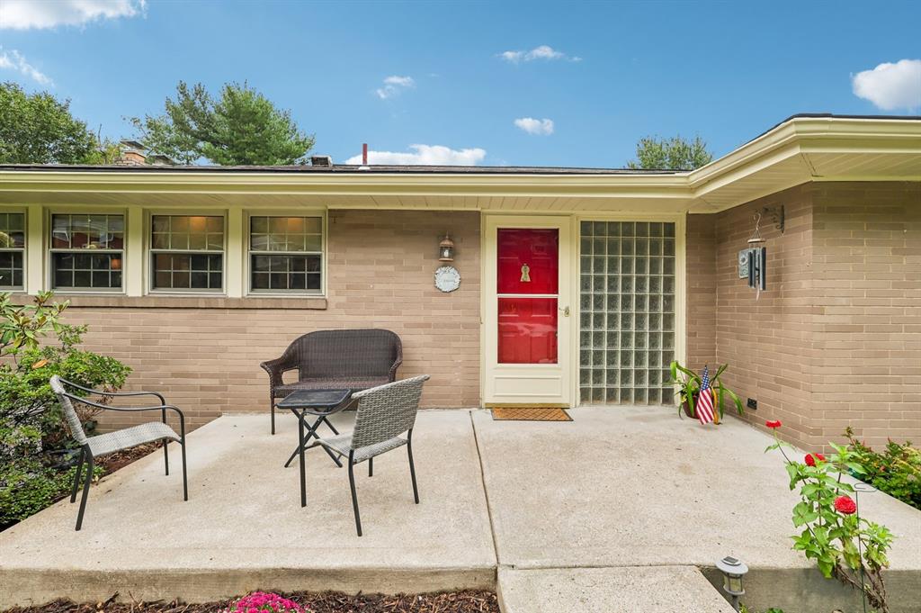 1616 Branning Road Pittsburgh, PA 15235 - Photo 2 of 36 Gallery Image 2