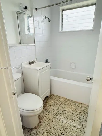 $1,400 | 1640 Northeast 127th Street, Unit 424, North Miami, FL 33181