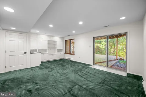 $435,000 | 9453 Clocktower Lane, Columbia, MD 21046