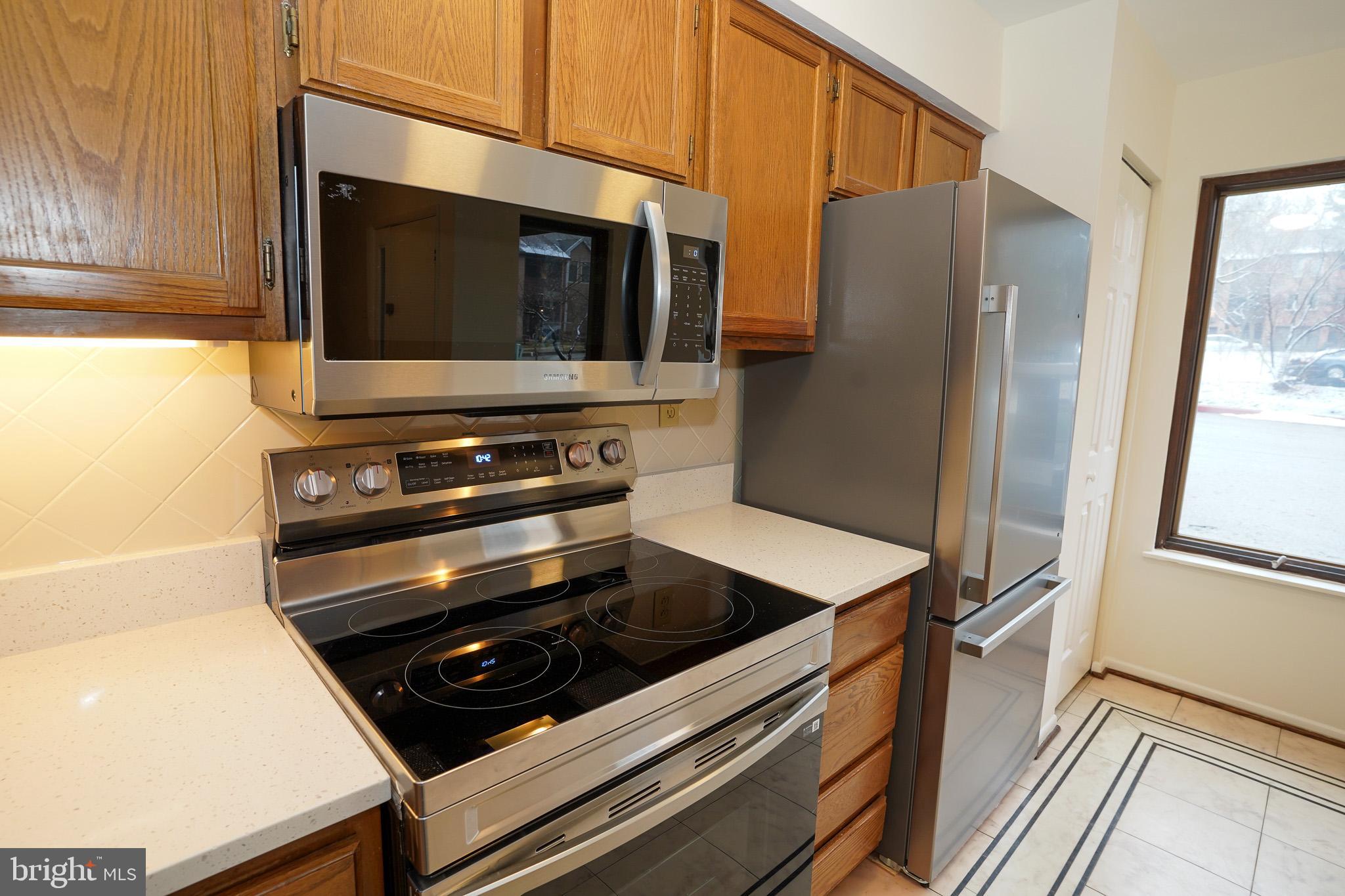 9453 Clocktower Lane Columbia, MD 21046 - Photo 10 of 49 Kitchen