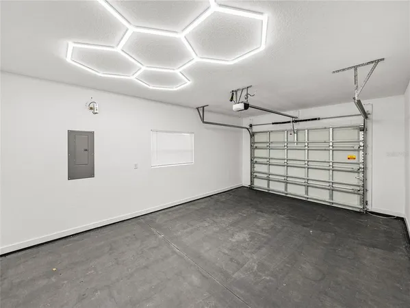 a view of a garage