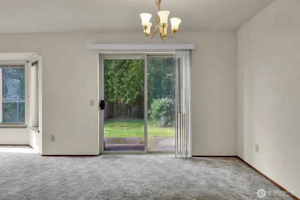 $899,990 | 14916 48th Avenue West, Edmonds, WA 98026