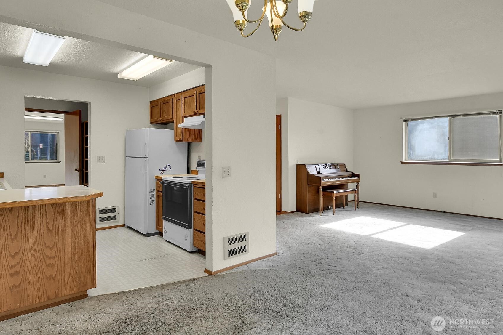 14916 48th Avenue West Edmonds, WA 98026 - Photo 14 of 24