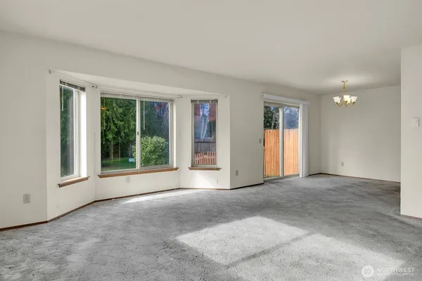 $899,990 | 14916 48th Avenue West, Edmonds, WA 98026
