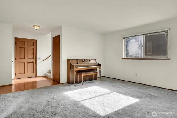 $899,990 | 14916 48th Avenue West, Edmonds, WA 98026