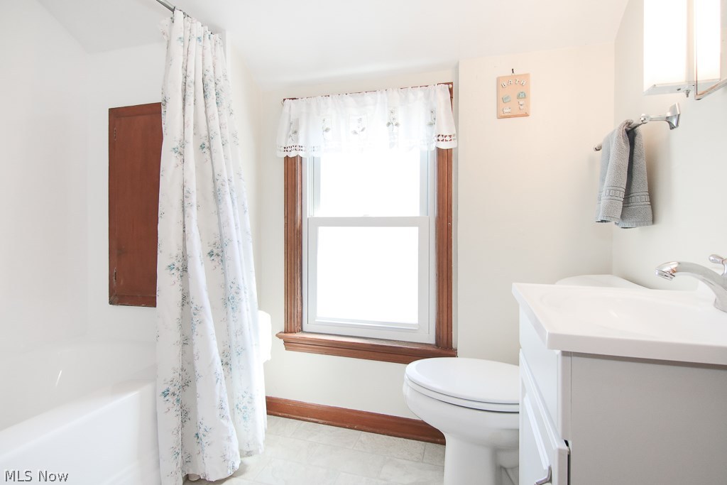 211 Fullerton Road Elyria, OH 44035 - Photo 20 of 24 Gallery Image 20