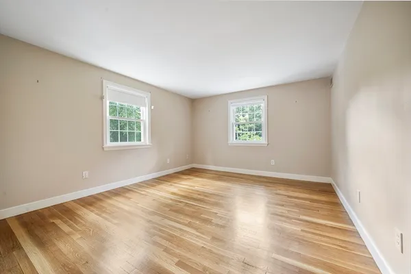 $10,000 | 131 Montvale Road, Weston, MA 02493