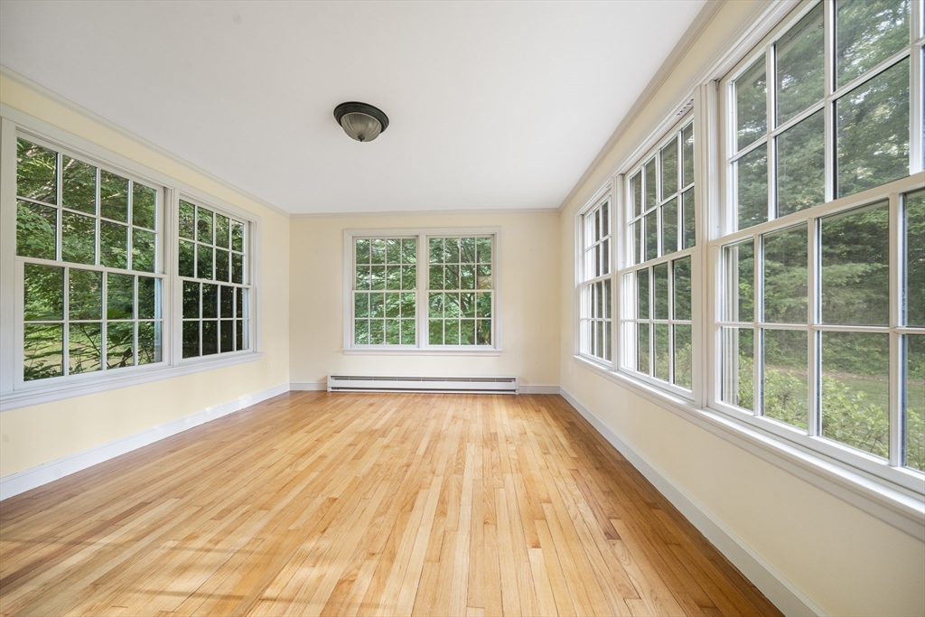 131 Montvale Road Weston, MA 02493 - Photo 23 of 38