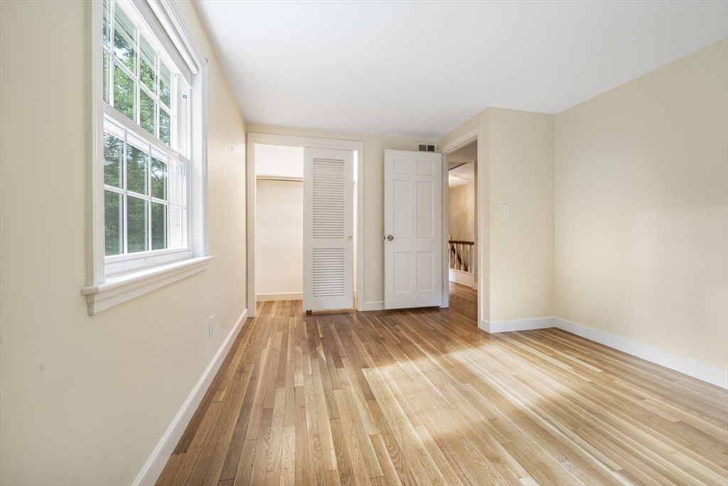 131 Montvale Road Weston, MA 02493 - Photo 27 of 38