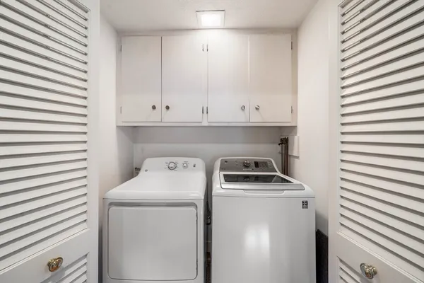 $10,000 | 131 Montvale Road, Weston, MA 02493