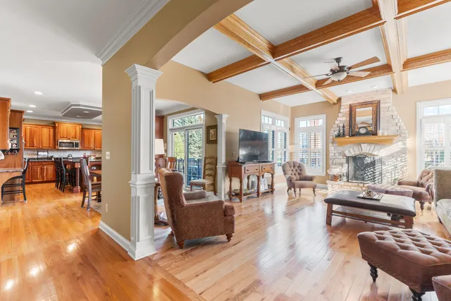 $835,000 | 3-n943 Ralph Waldo Emerson Lane, St. Charles, IL 60175