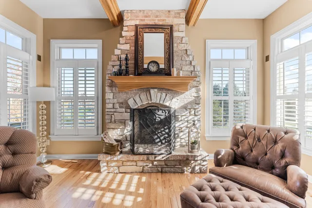 $835,000 | 3-n943 Ralph Waldo Emerson Lane, St. Charles, IL 60175