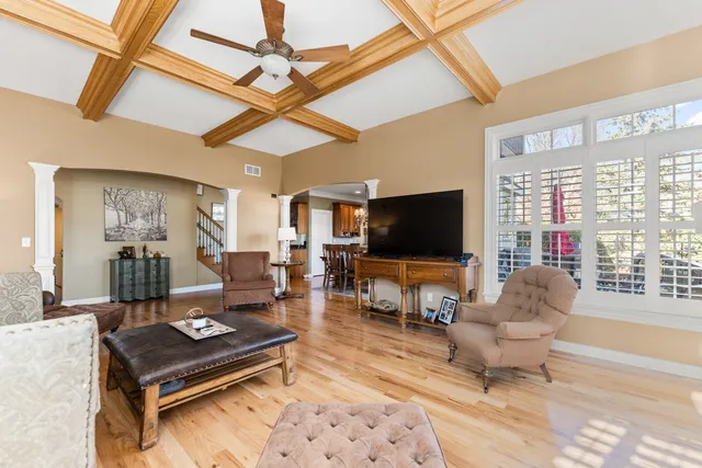 $835,000 | 3-n943 Ralph Waldo Emerson Lane, St. Charles, IL 60175