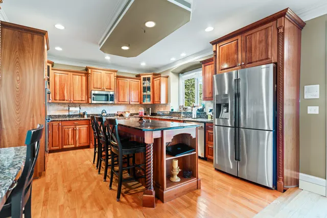 $835,000 | 3-n943 Ralph Waldo Emerson Lane, St. Charles, IL 60175