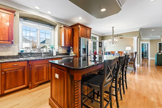 $835,000 | 3-n943 Ralph Waldo Emerson Lane, St. Charles, IL 60175