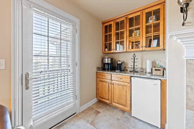 $835,000 | 3-n943 Ralph Waldo Emerson Lane, St. Charles, IL 60175