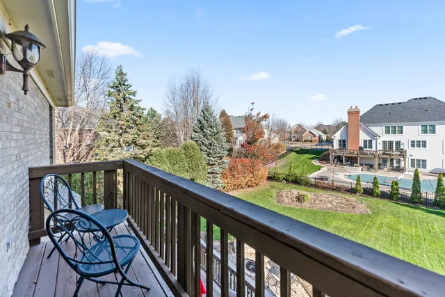 $835,000 | 3-n943 Ralph Waldo Emerson Lane, St. Charles, IL 60175