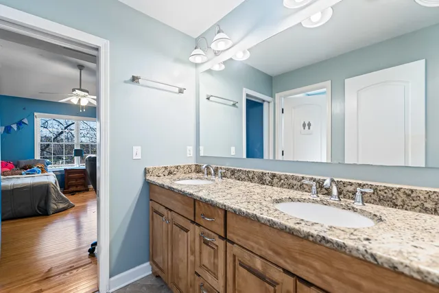 $835,000 | 3-n943 Ralph Waldo Emerson Lane, St. Charles, IL 60175